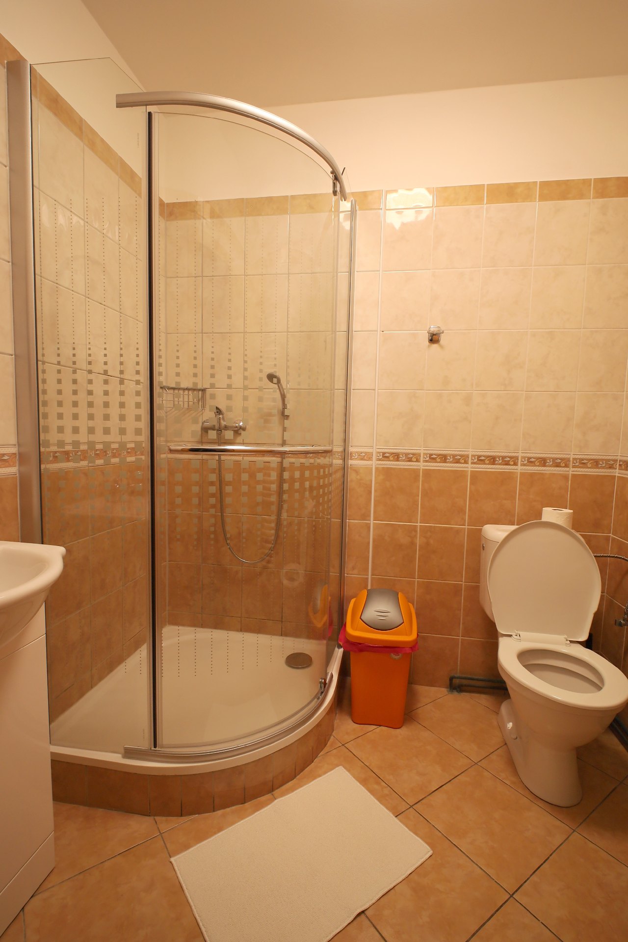Accommodation - 5